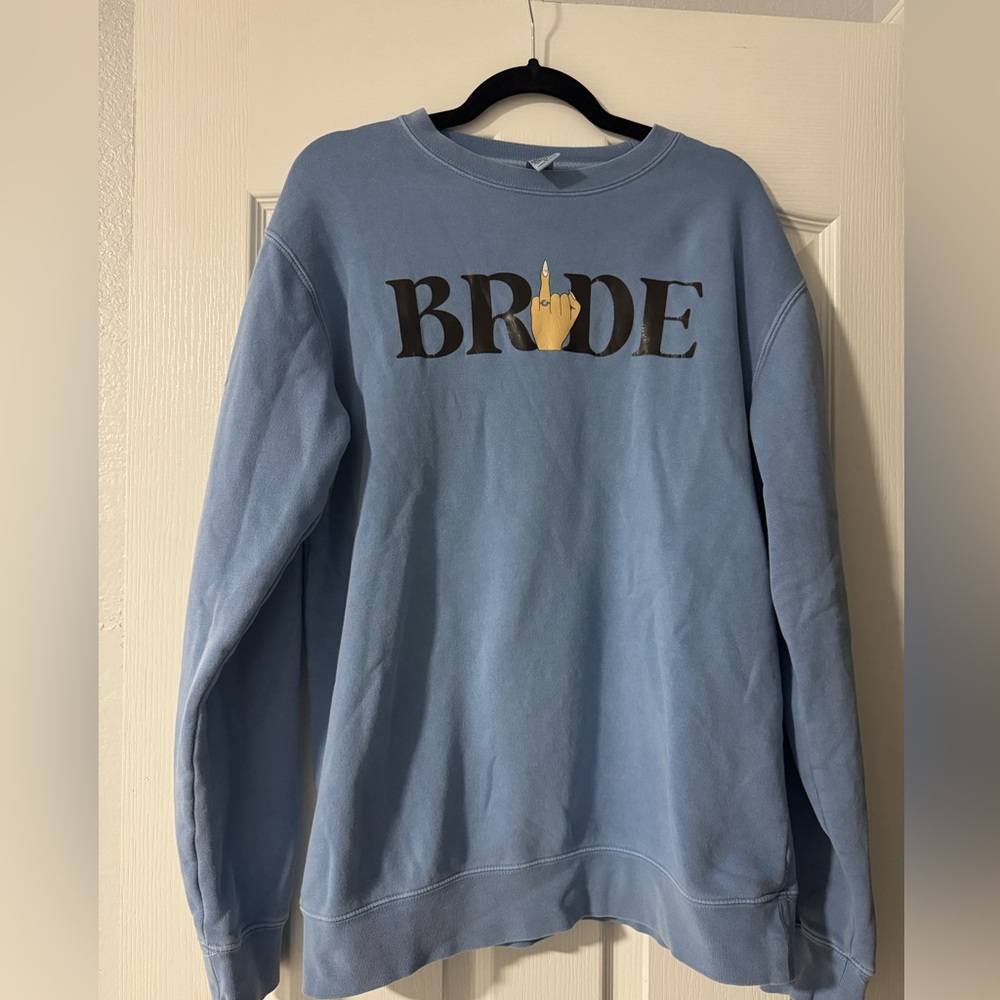 Nanamacs Bride Give me the Ring Crewneck. Light Blue, Great condition work once!